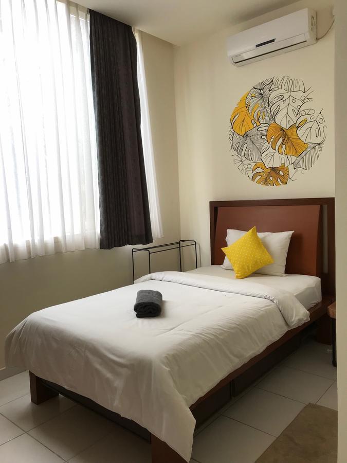 Matta Lodge Kuta Selatan Exterior foto